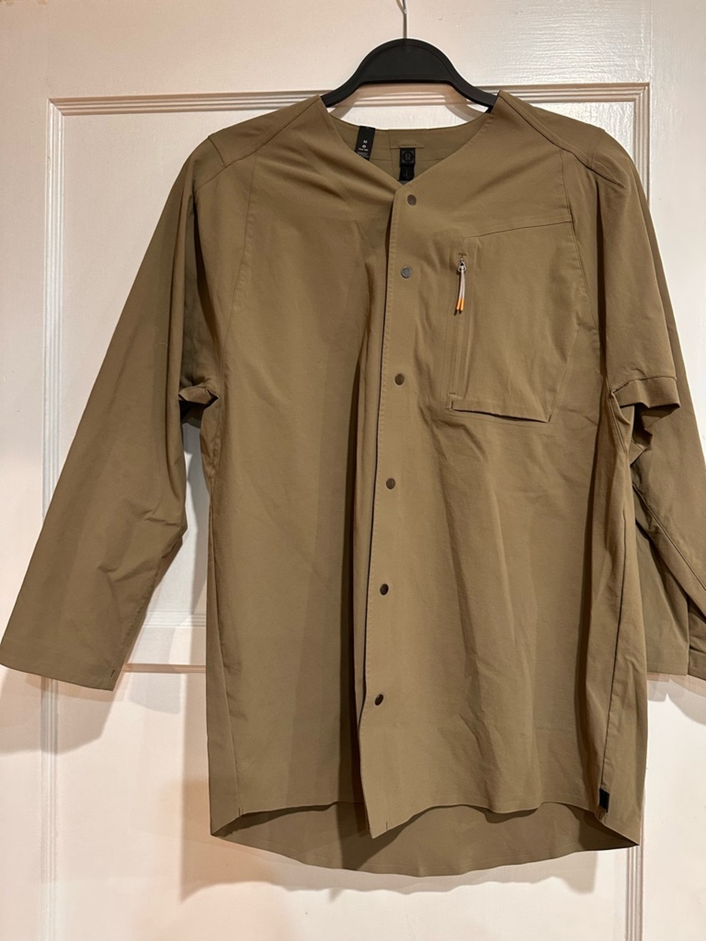 lululemon athletica Men's Lightweight Button-Up Jacket in Khaki